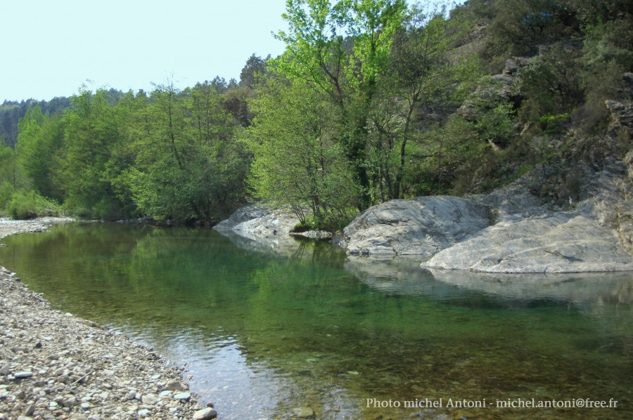 La rivière au pont de souillas